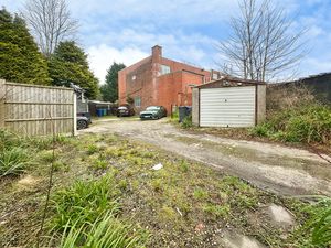 Photo 5- click for photo gallery